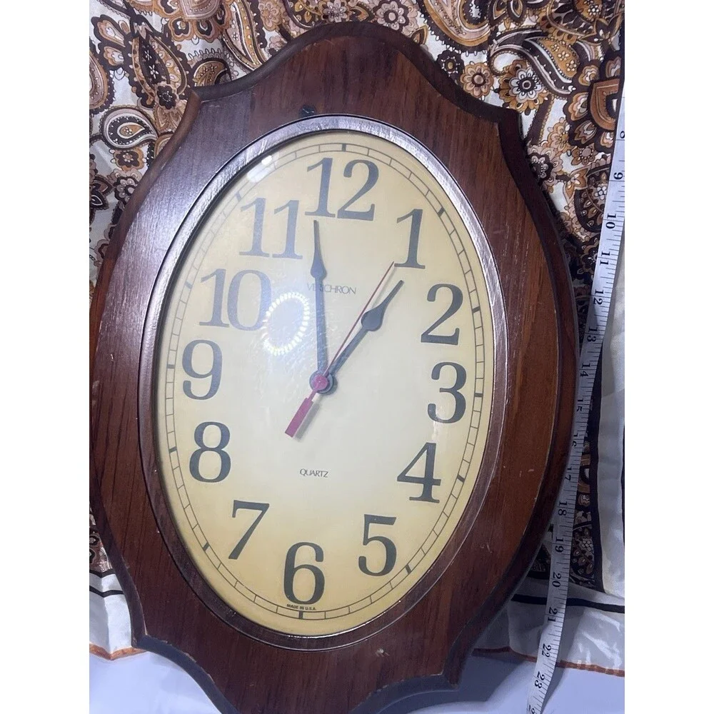 Vintage Verichron Quartz Oval Wall Clock Wood Frame Analog Model 103266 284 24